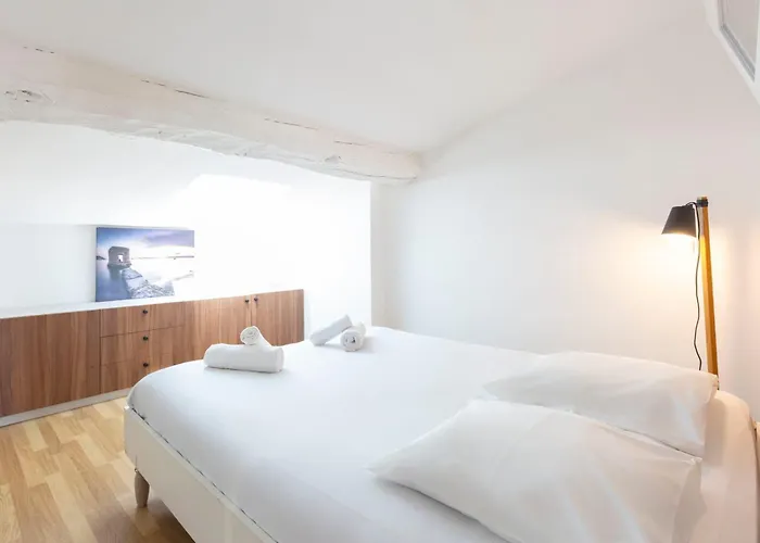 Vauban Stylish 1-bedroom In Center With Ac Antibes